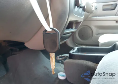 2005 Ford Taurus Se z USA, uszkodzony, nr VIN 1FAFP53255A207295